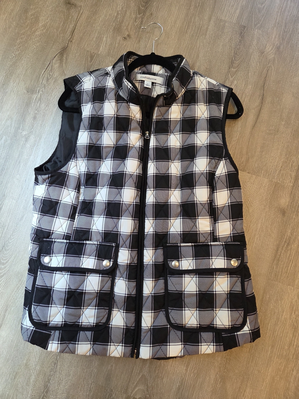 croft & barrow Black and White Quilted Plaid Vest